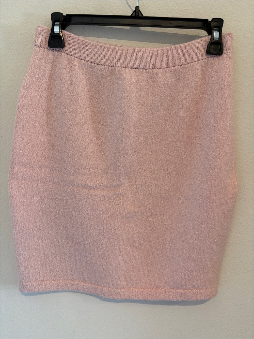 St. John Collection Pencil Skirt (size 4) Pale pink